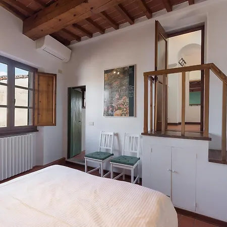 Apartment Roommo Sant'Ambrogio Florence