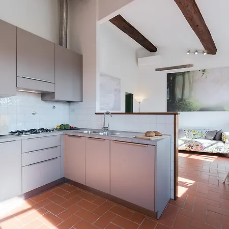Apartment Roommo Sant'Ambrogio Florence